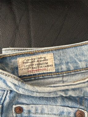 Levi's Light Blue High-Rise Women's Jeans